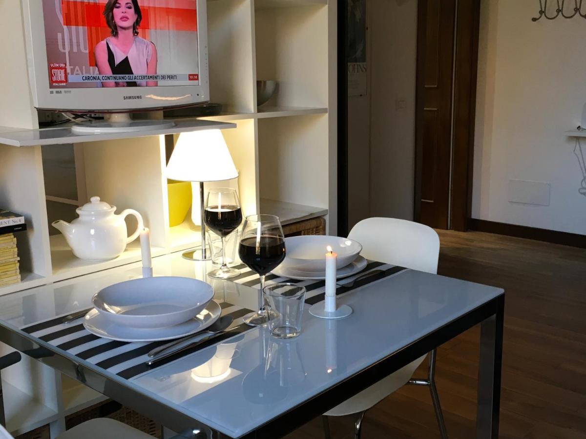 Cosy Trastevere Apartment Rome Bagian luar foto